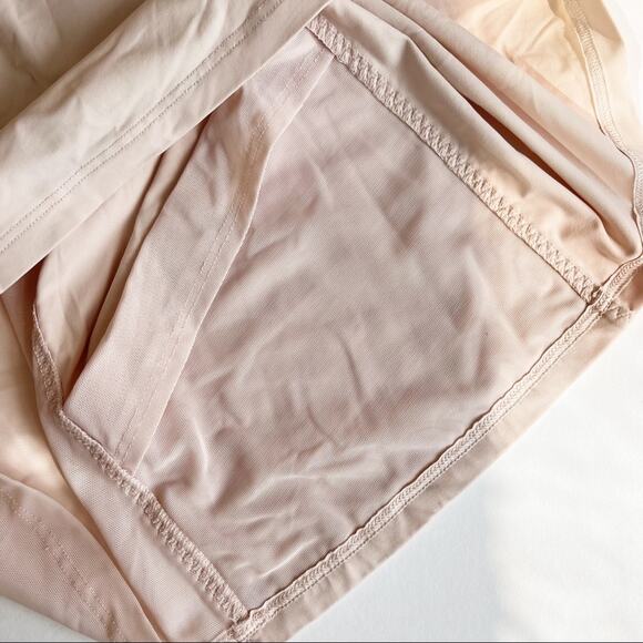 ATHLETA Dream Support Bra Tank Pink Blush - Picture 6 of 8